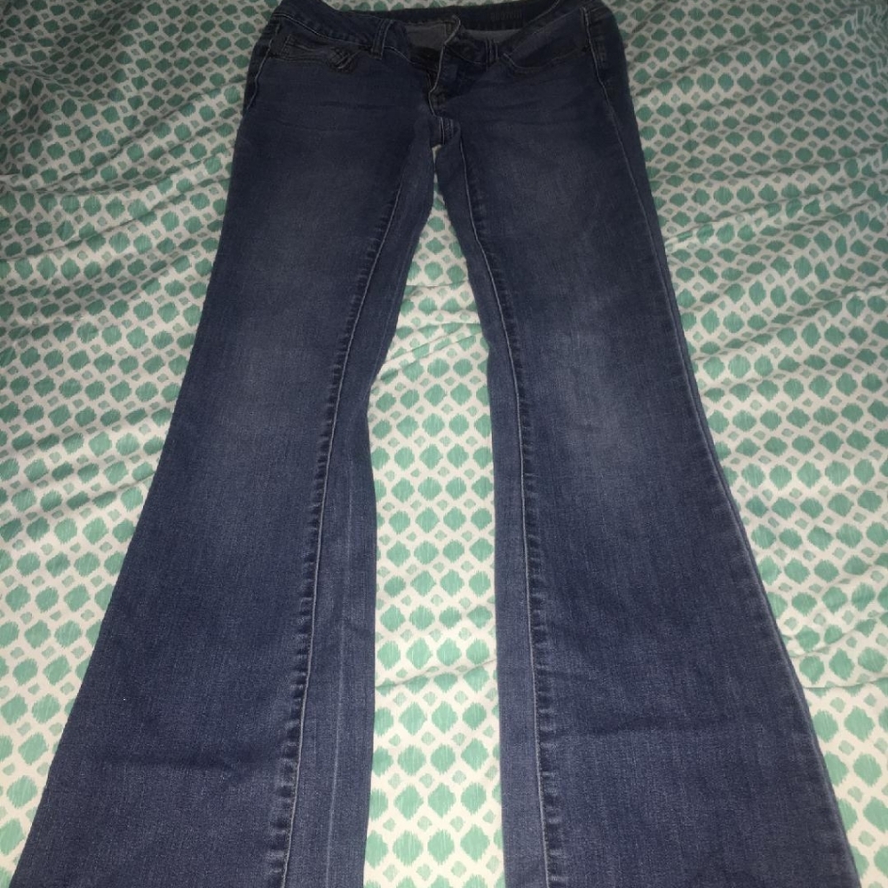 A pair of jeans pants